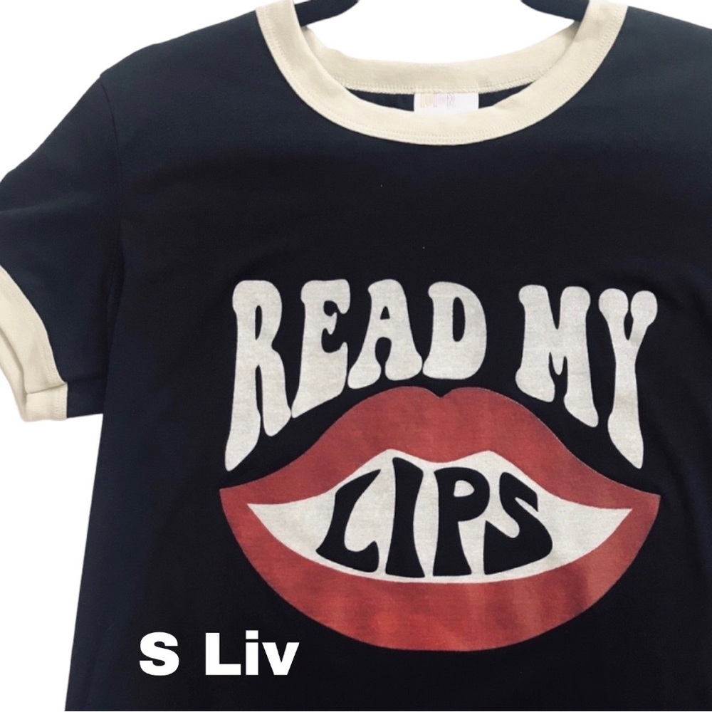💝💝💝 3 for $33 LuLaRoe Liv T-Shirt